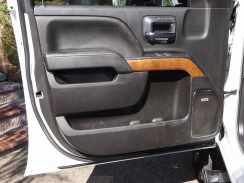 Used 2019 Chevrolet Silverado 3500 LTZ w/ Duramax Plus Package image 16