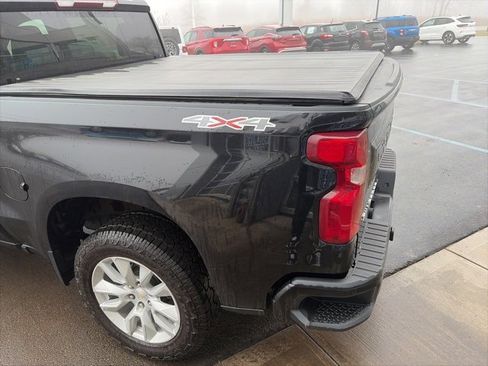 Used 2022 Chevrolet Silverado 1500 Custom image 26