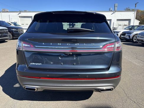 Certified 2022 Lincoln Nautilus Reserve w/ Luxury Package image 4