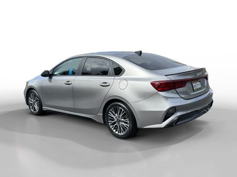 Used 2023 Kia Forte GT-Line w/ GT-Line Technology Package FWD image 3
