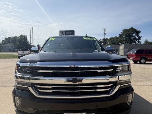 Used 2018 Chevrolet Silverado 1500 High Country AWD/4WD image 4