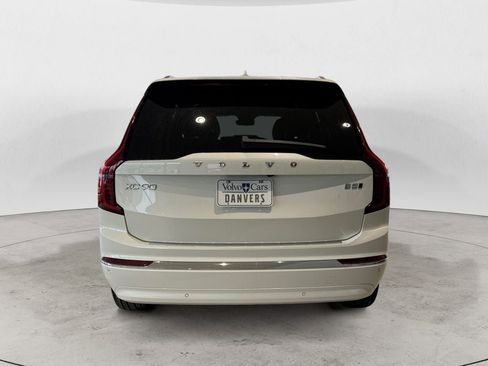 New 2026 Volvo XC90 B5 Core w/ Protection Package Premier image 4