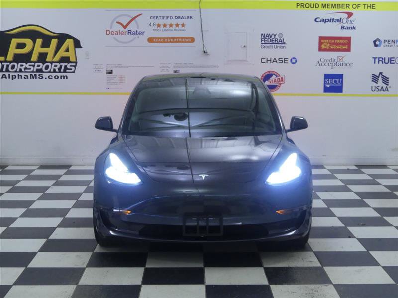 Used 2023 Tesla Model 3 Standard Range RWD image 2