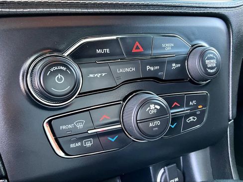 Used 2020 Dodge Charger SRT Hellcat RWD image 31
