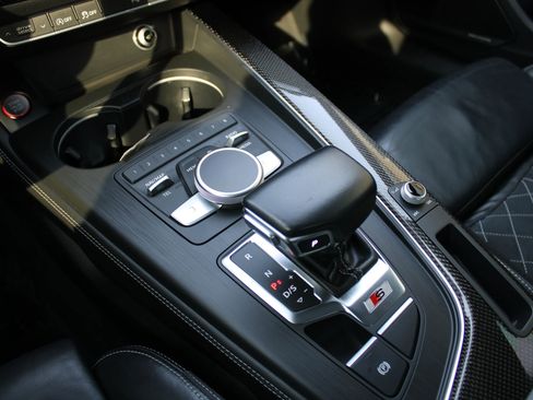 Used 2018 Audi S5 Premium Plus w/ Navigation Package image 16