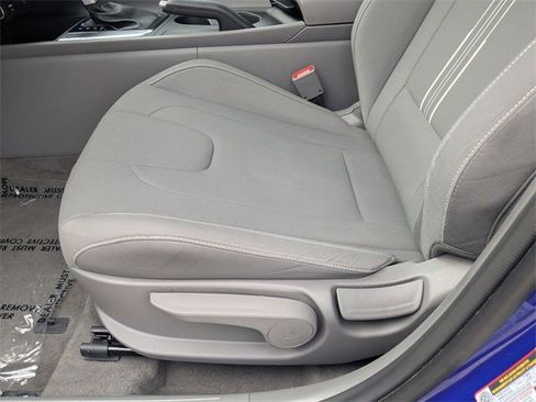 Used 2024 Hyundai Elantra SEL image 15