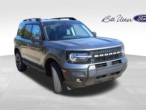 New 2025 Ford Bronco Sport Outer Banks w/ Outer Banks Tech Package+ image 2