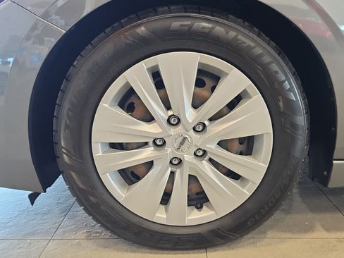 Used 2020 Nissan Sentra S w/ Trunk Package FWD image 11