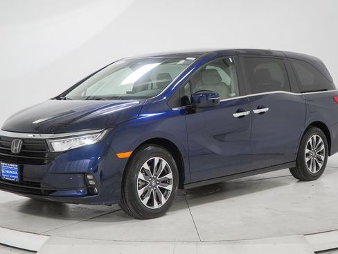 Used 2023 Honda Odyssey EX-L image 4
