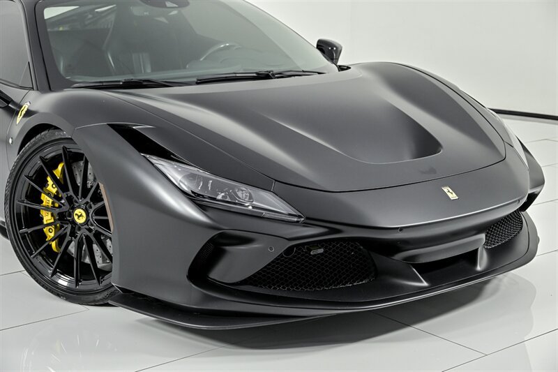 Used 2020 Ferrari F8 Tributo RWD image 2