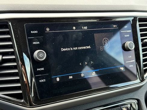 Used 2023 Volkswagen Atlas Cross Sport SE w/ Panoramic Sunroof Package image 23