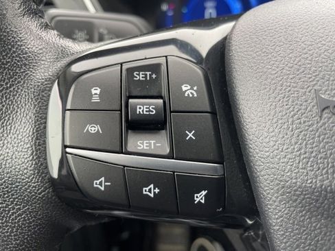 Used 2021 Ford Escape Titanium image 19