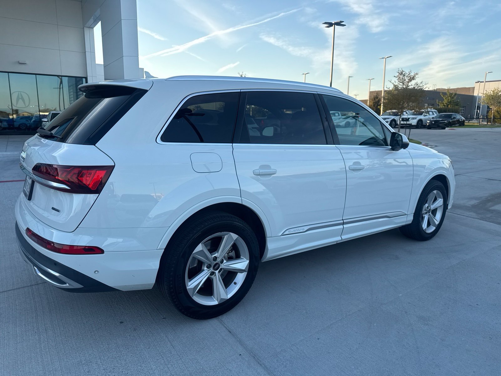 Used 2023 Audi Q7 2.0T Premium Plus w/ Premium Plus Package AWD/4WD image 7