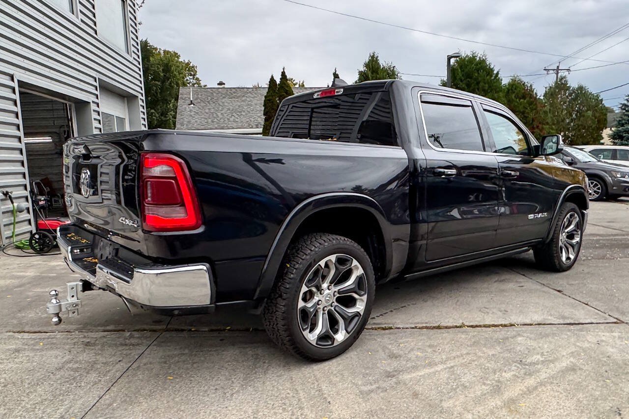 Used 2019 RAM 1500 Limited AWD/4WD image 3