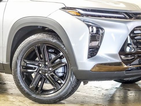 New 2026 Chevrolet Trax ACTIV w/ Sunroof Package image 4