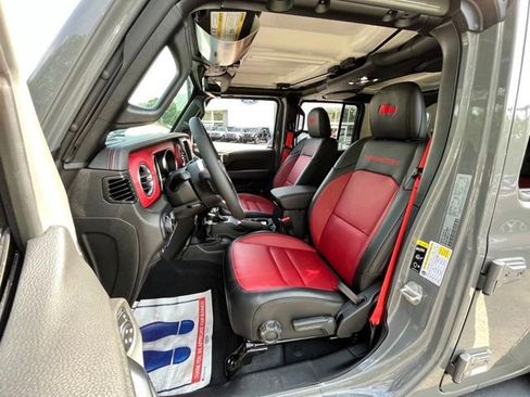 Used 2023 Jeep Wrangler Unlimited Rubicon 4xe AWD/4WD image 18
