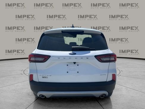 Used 2024 Ford Escape Active image 4