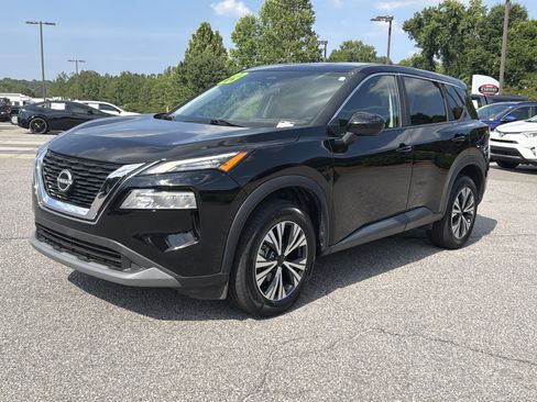 Used 2023 Nissan Rogue SV AWD/4WD image 3