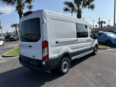 Used 2024 Ford Transit 250 148 Medium Roof image 6