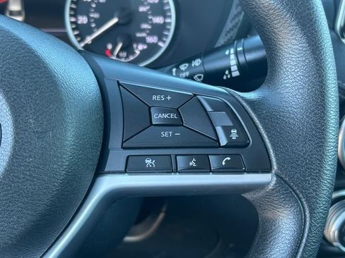 Used 2023 Nissan Sentra SV FWD image 18