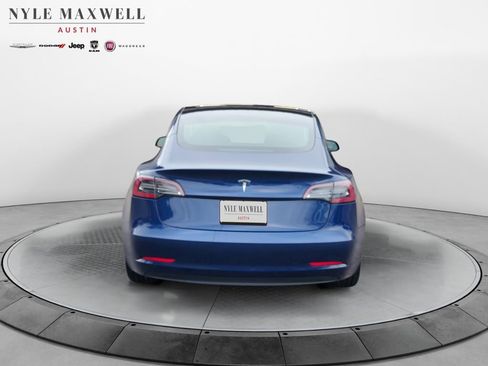 Used 2023 Tesla Model 3 Standard Range image 14