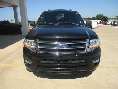 Used 2017 Ford Expedition EL XLT RWD image 11