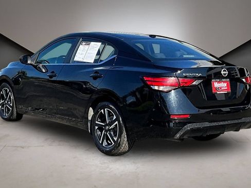 Used 2024 Nissan Sentra SV FWD image 4
