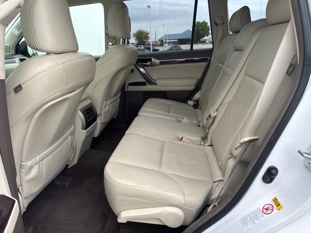 Used 2014 Lexus GX 460 Luxury AWD/4WD image 18
