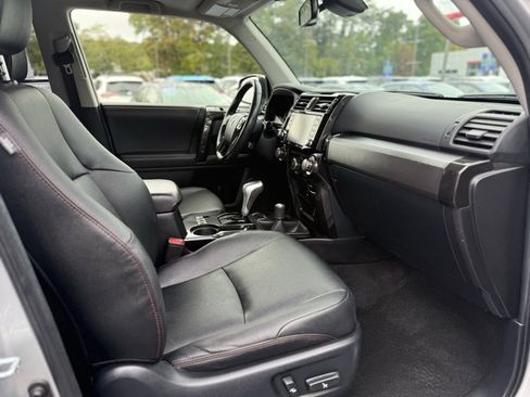 Certified 2021 Toyota 4Runner TRD Off-Road Premium image 21