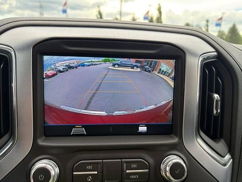 Used 2021 GMC Sierra 1500 SLE AWD/4WD image 23