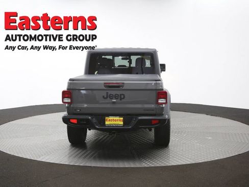 Used 2020 Jeep Gladiator Sport w/ Quick Order Package 24S AWD/4WD image 39