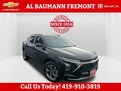 Used 2025 Chevrolet Trax LT