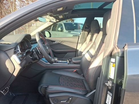 Used 2023 Audi RS Q8 4.0T image 14