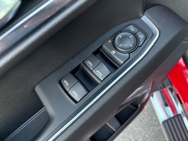 Used 2023 Chevrolet Silverado 1500 LT AWD/4WD image 23