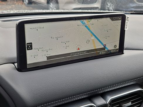 New 2025 MAZDA CX-5 Signature image 15