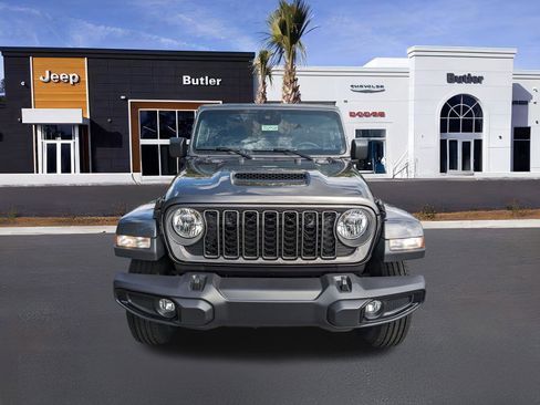 New 2025 Jeep Gladiator Sport image 9