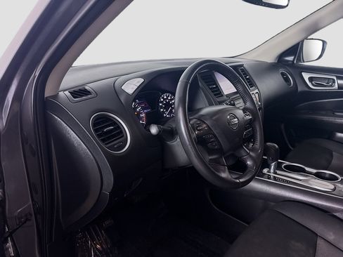 Used 2019 Nissan Pathfinder SV w/ Cargo Package FWD image 23