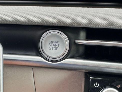 New 2026 Hyundai Tucson Limited image 39