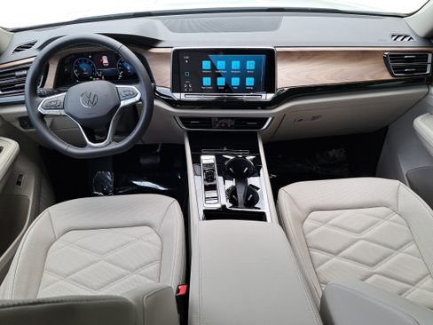 New 2026 Volkswagen Atlas SE AWD/4WD image 9