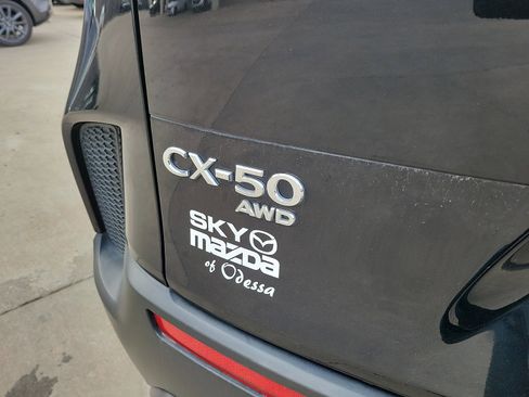 Used 2024 MAZDA CX-50 AWD 2.5 S w/ Preferred Package image 10