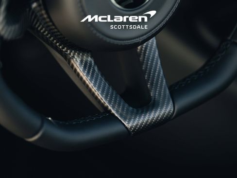 Used 2025 McLaren Artura Spider image 29