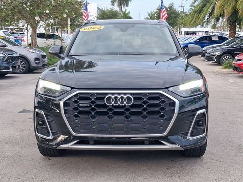 Used 2023 Audi Q5 2.0T Premium w/ Convenience Package AWD/4WD image 2