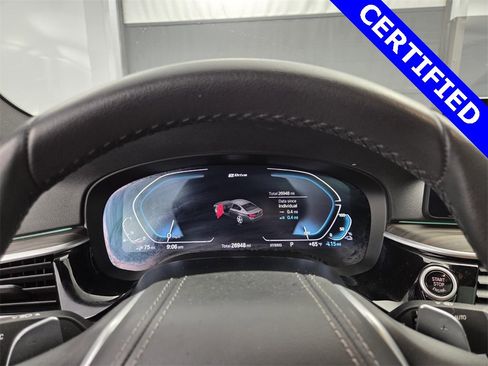 Certified 2023 BMW 530e w/ Premium Package image 30