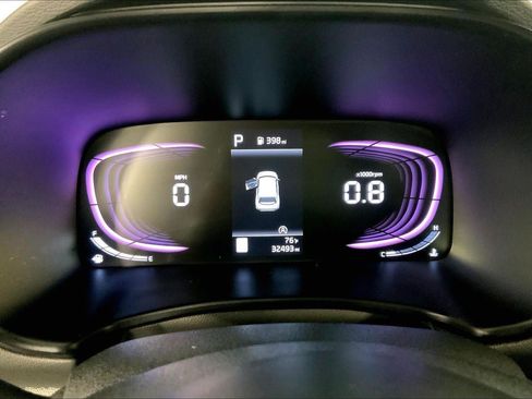 Used 2025 Kia Soul LX w/ LX Technology Package FWD image 20