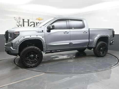 Used 2023 GMC Sierra 1500 AT4 w/ Technology Package image 30
