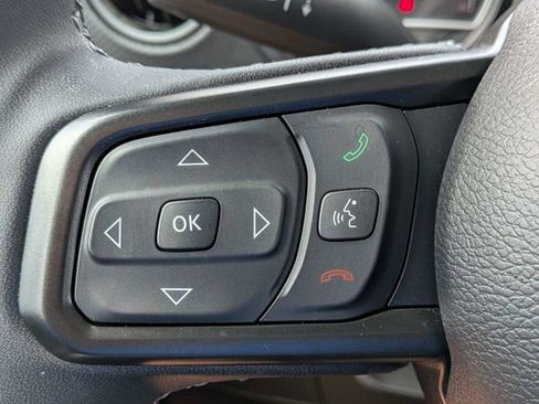 Certified 2025 Jeep Wrangler Rubicon w/ Safety Group AWD/4WD image 27