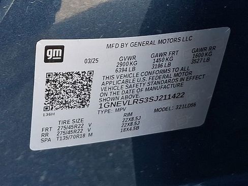 Used 2025 Chevrolet Traverse RS image 31