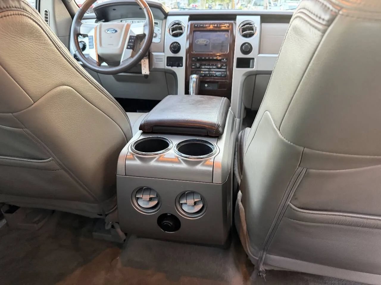 Used 2010 Ford F150 Platinum AWD/4WD image 41