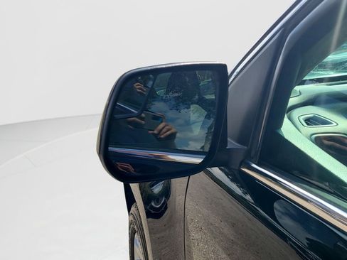 Used 2020 Chevrolet Colorado LT image 11