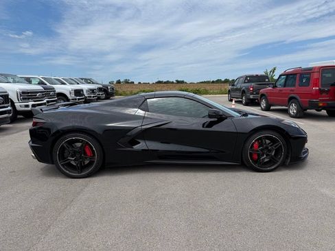 Used 2020 Chevrolet Corvette Stingray Preferred Conv w/ 2LT Preferred Equipment Group RWD image 20